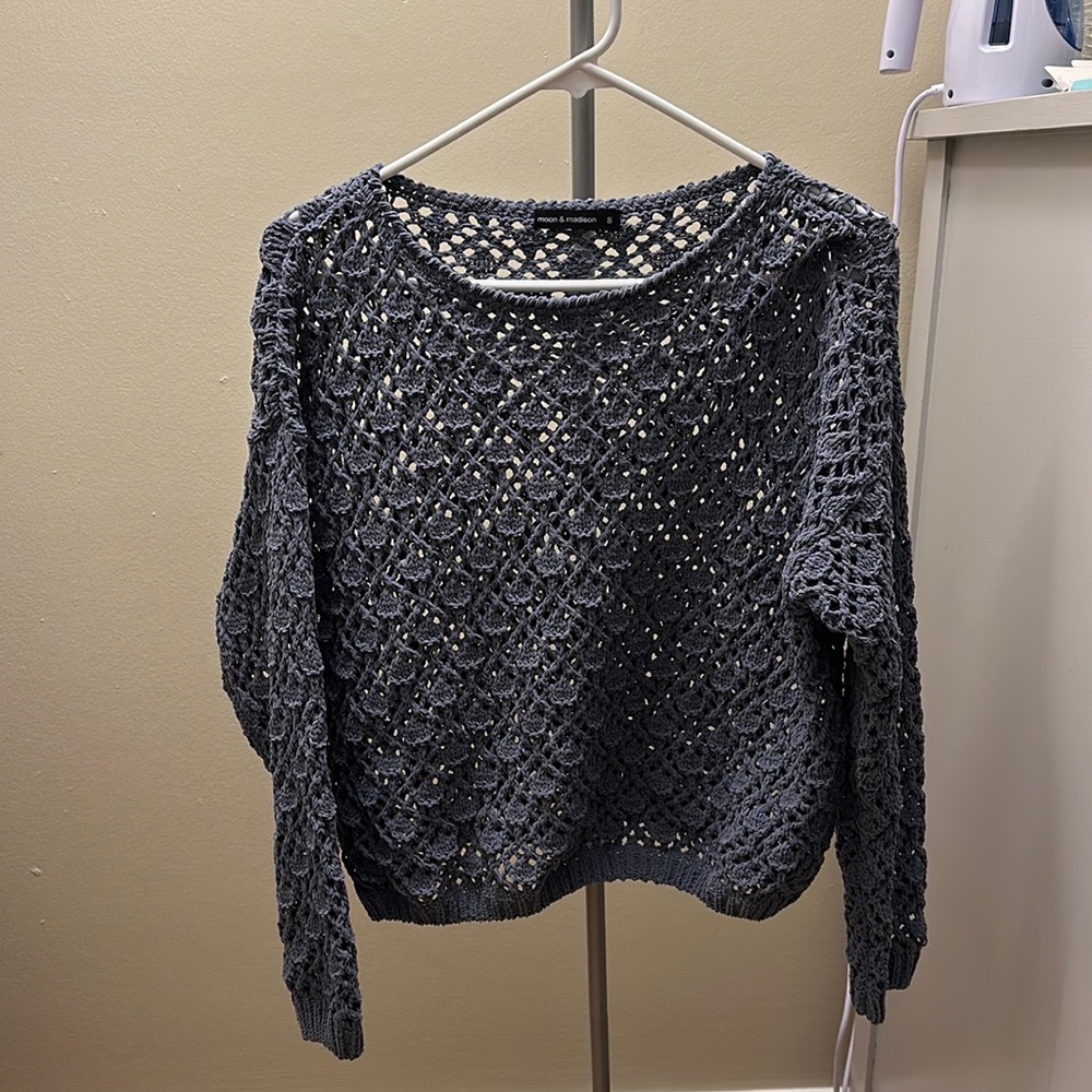 Long sleeve sweater